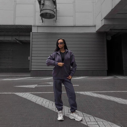 Women's sporty set consisting of a hooded jacket and jogging pants NOVAE