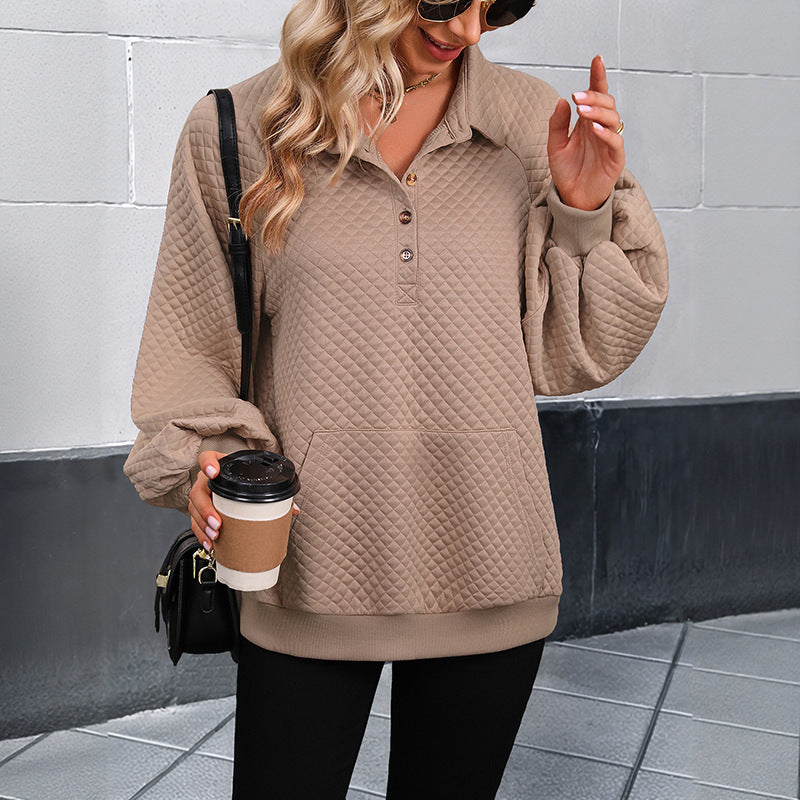 Women's oversized pullover with textured waffle pattern and button placket NOVAE