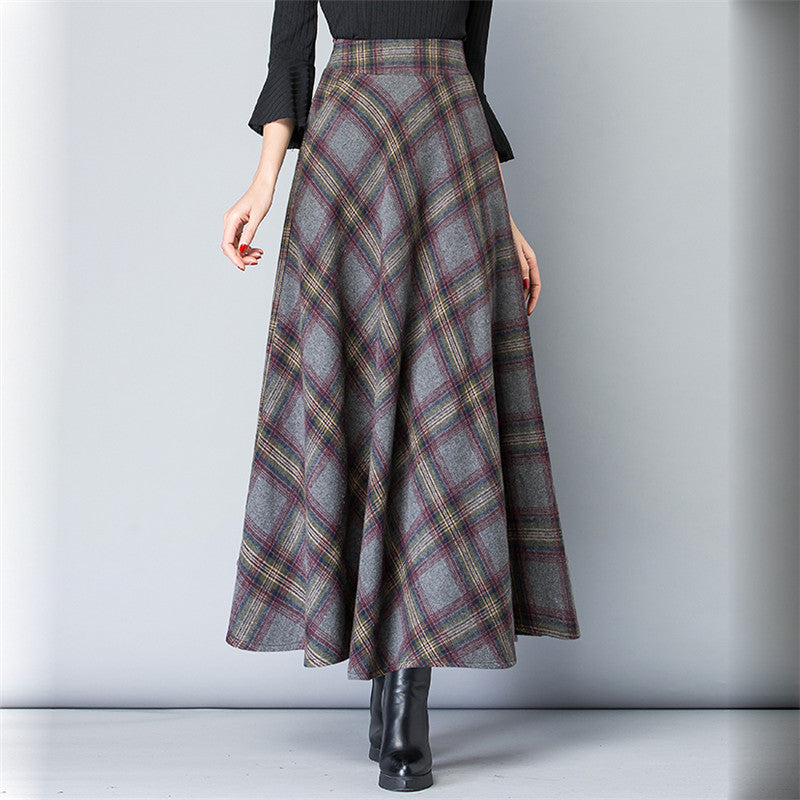 Women's floor-length plaid skirt made of high-quality wool blend NOVAE