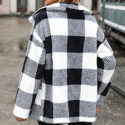 Women's plush jacket with trendy check pattern and practical pockets NOVAE