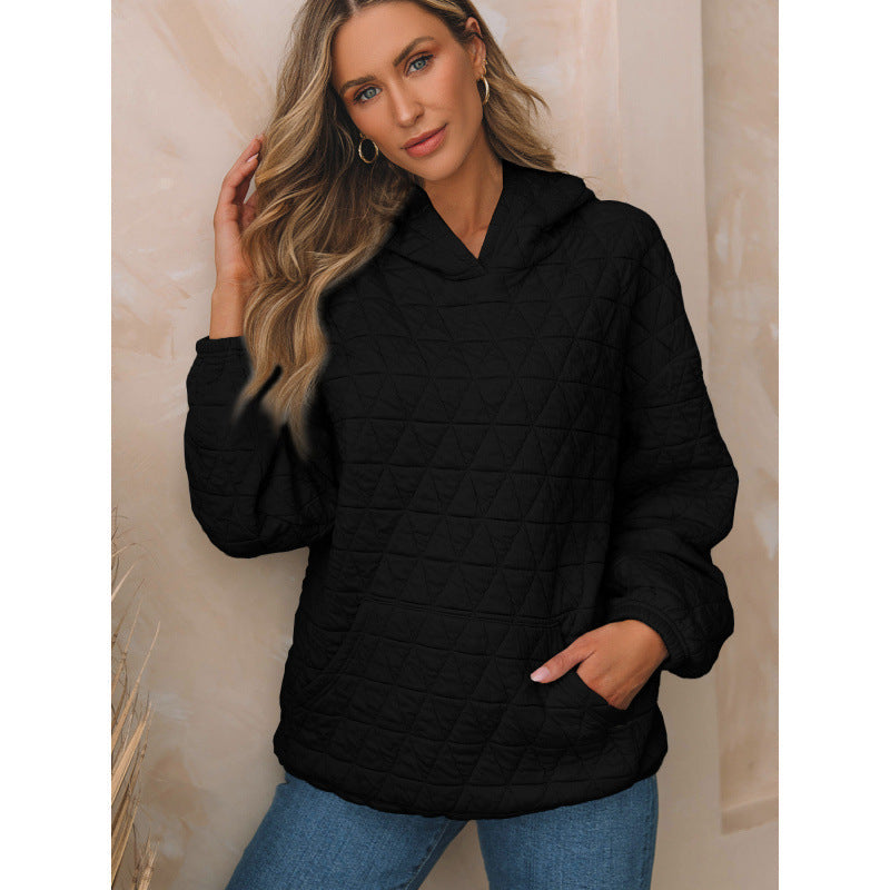 Women's quilted hoodie with practical pockets NOVAE