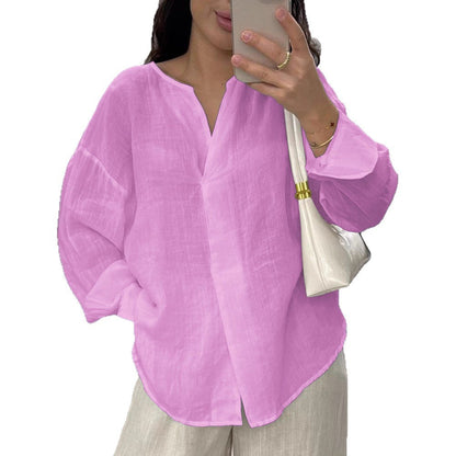 Women's loose linen top with V-neck and relaxed cut NOVAE
