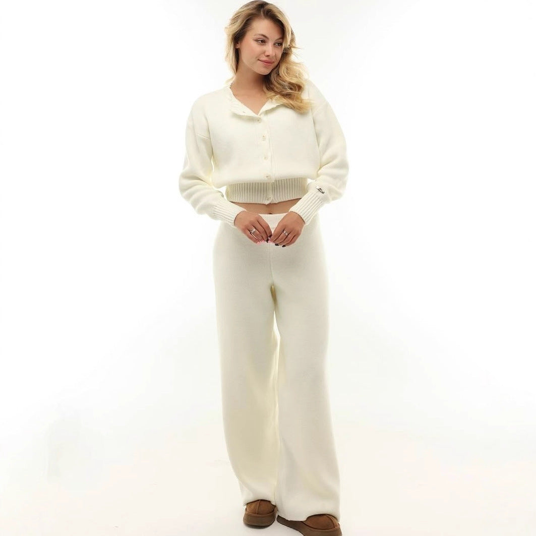 Women's cropped cardigan with fine rib details and elegant button closure NOVAE