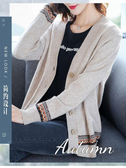 Women's cardigan with artistic embroidered details and button closure NOVAE