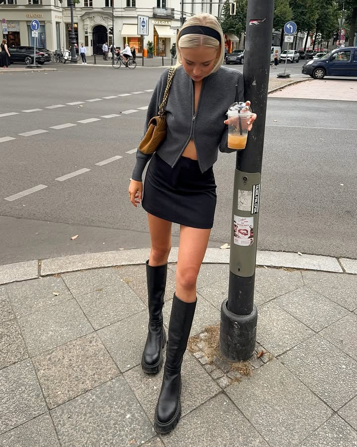 Women's Elegant Cardigan with Full Zip NOVAE