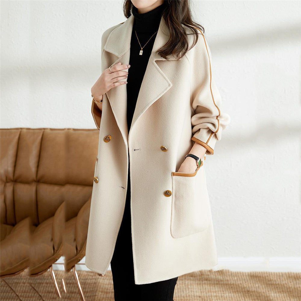 Women's fashionable double-breasted coat with stylish details and practical pockets NOVAE
