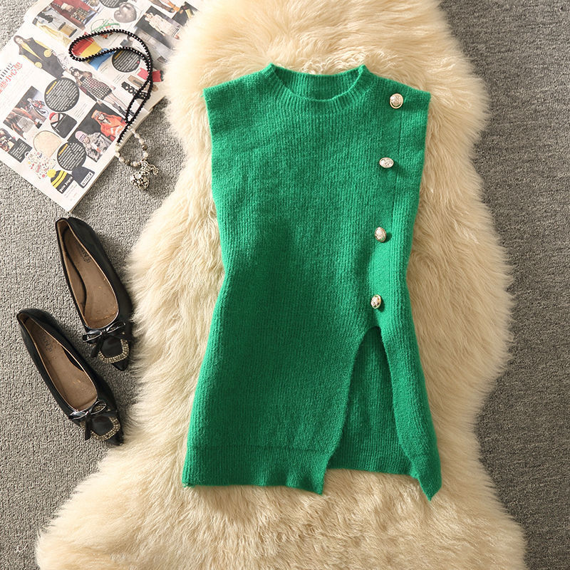 Women's knitted vest with elegant V-neck and button details NOVAE