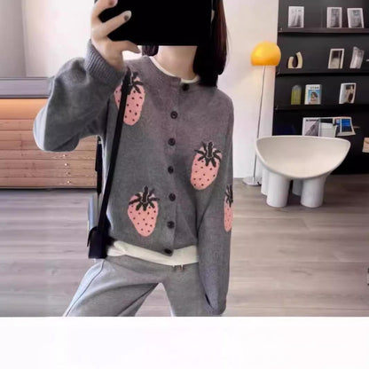 Women's playfully patterned cardigan with button detail NOVAE