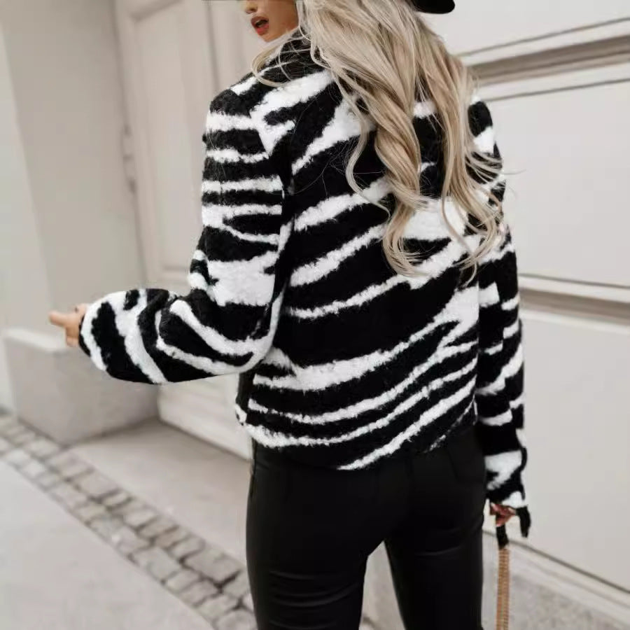 Women's wrap jacket in fashionable zebra design NOVAE