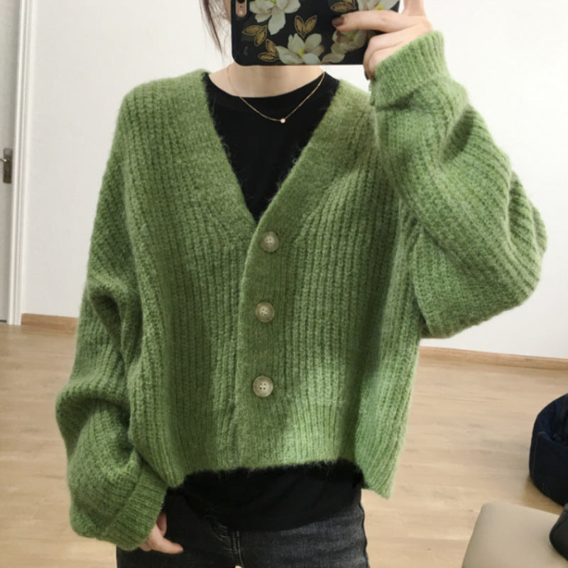 Women's cardigan with V-neck and high-quality button details NOVAE