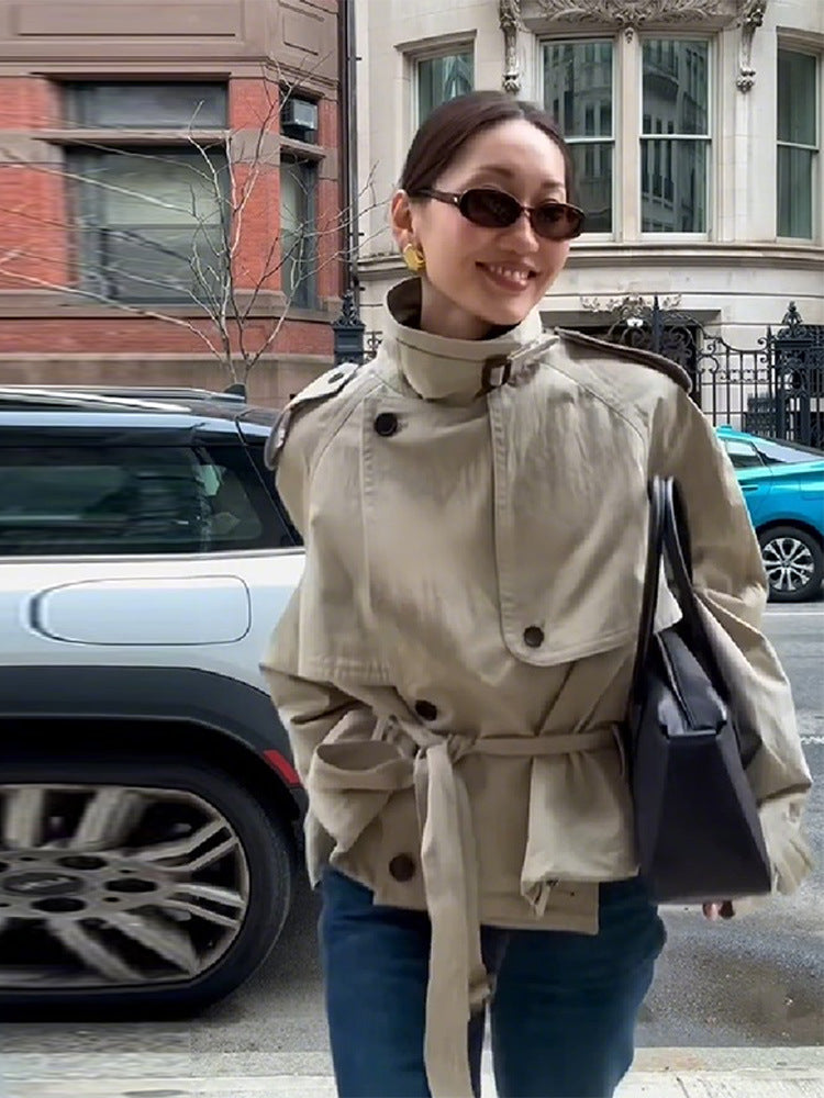 Women's fashionable short jacket with high collar and waist belt NOVAE