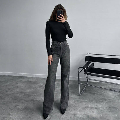 Women's jeans in a fashionable snake print with a high waist and straight cut NOVAE