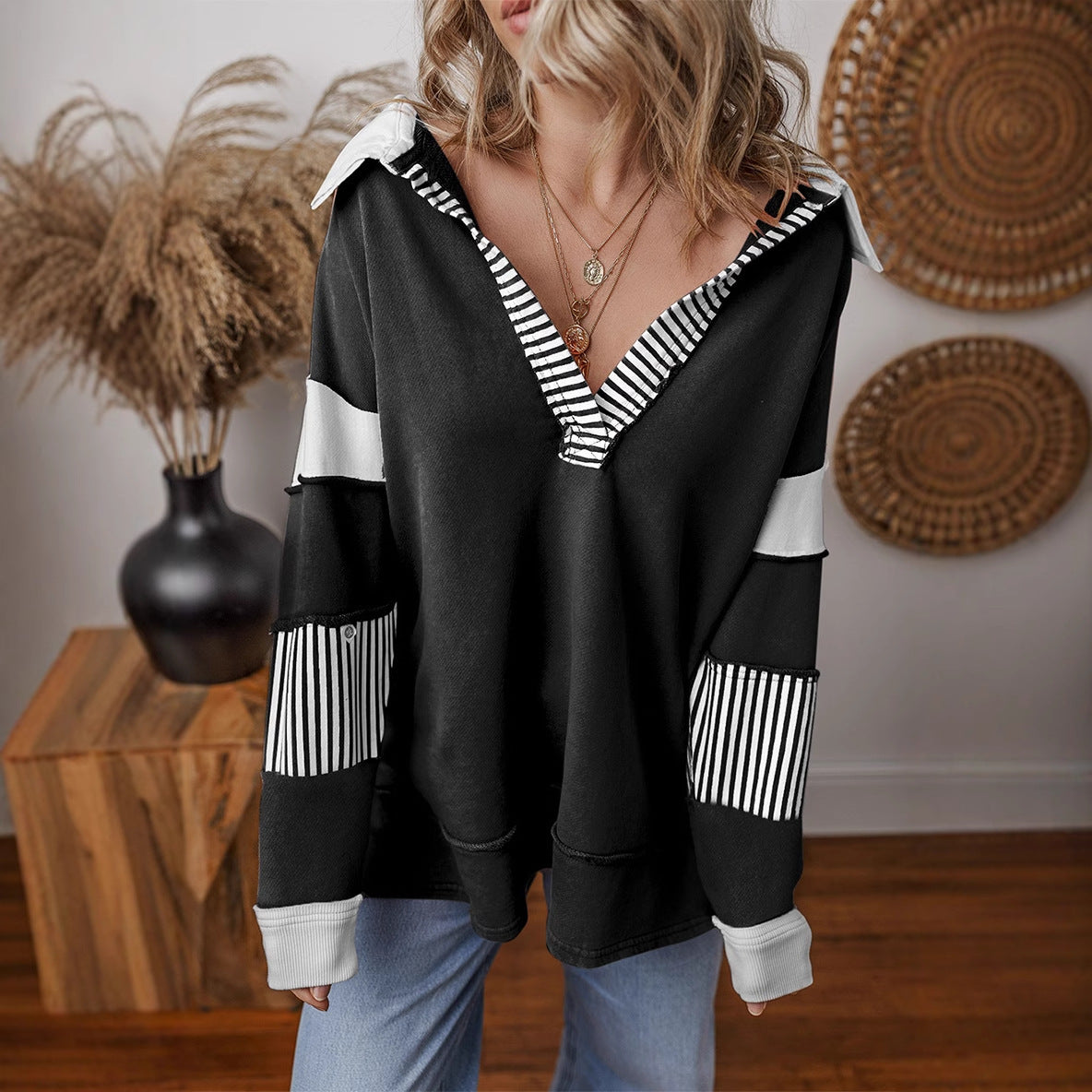 Women's casual sweater with shirt collar and striped sleeves NOVAE