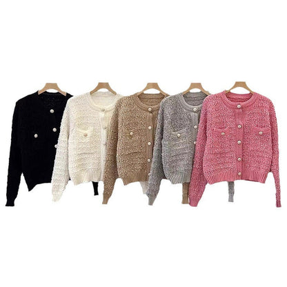 Women's trendy cardigan with decorative buttons and a casual cut NOVAE