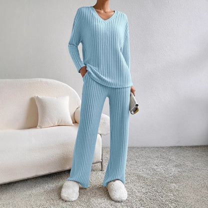 Women's Casual Knit Lounge Set in Soft, Ribbed Material NOVAE