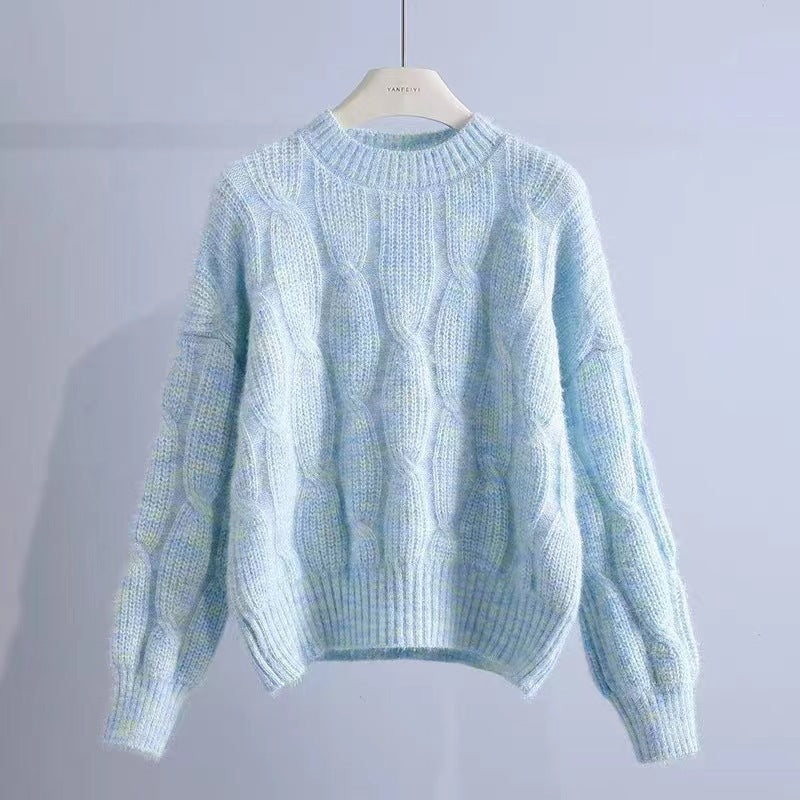 Women's chunky knit sweater with innovative wave pattern NOVAE