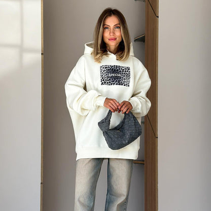 Women's casual hoodie with a creative leopard print and comfortable cut NOVAE