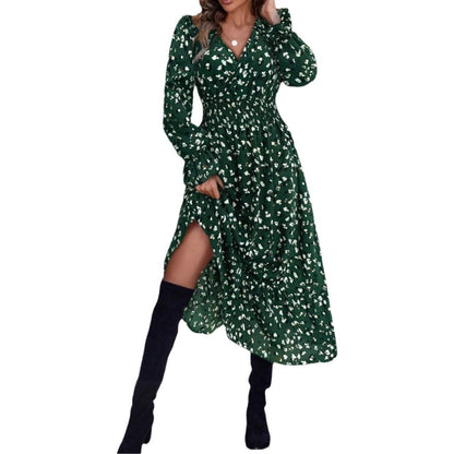Women's wrap dress with a fitted silhouette and floral pattern NOVAE