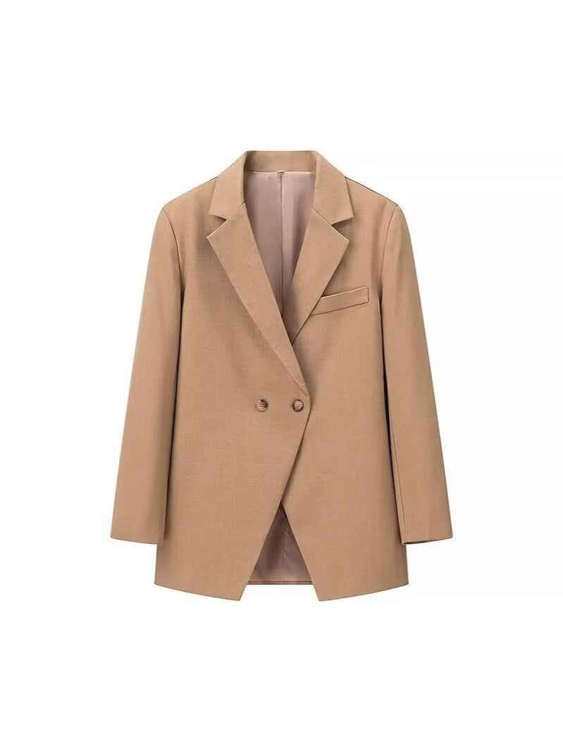 Women's elegant oversized blazer with double button placket and practical pockets NOVAE