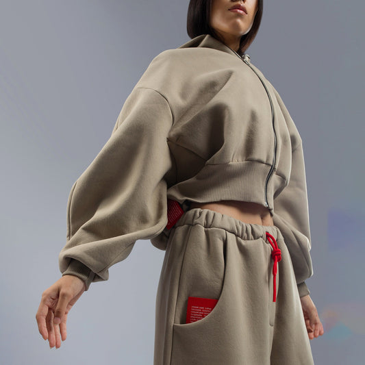 Women's fashionable hooded sweatshirt in a casual cropped design NOVAE