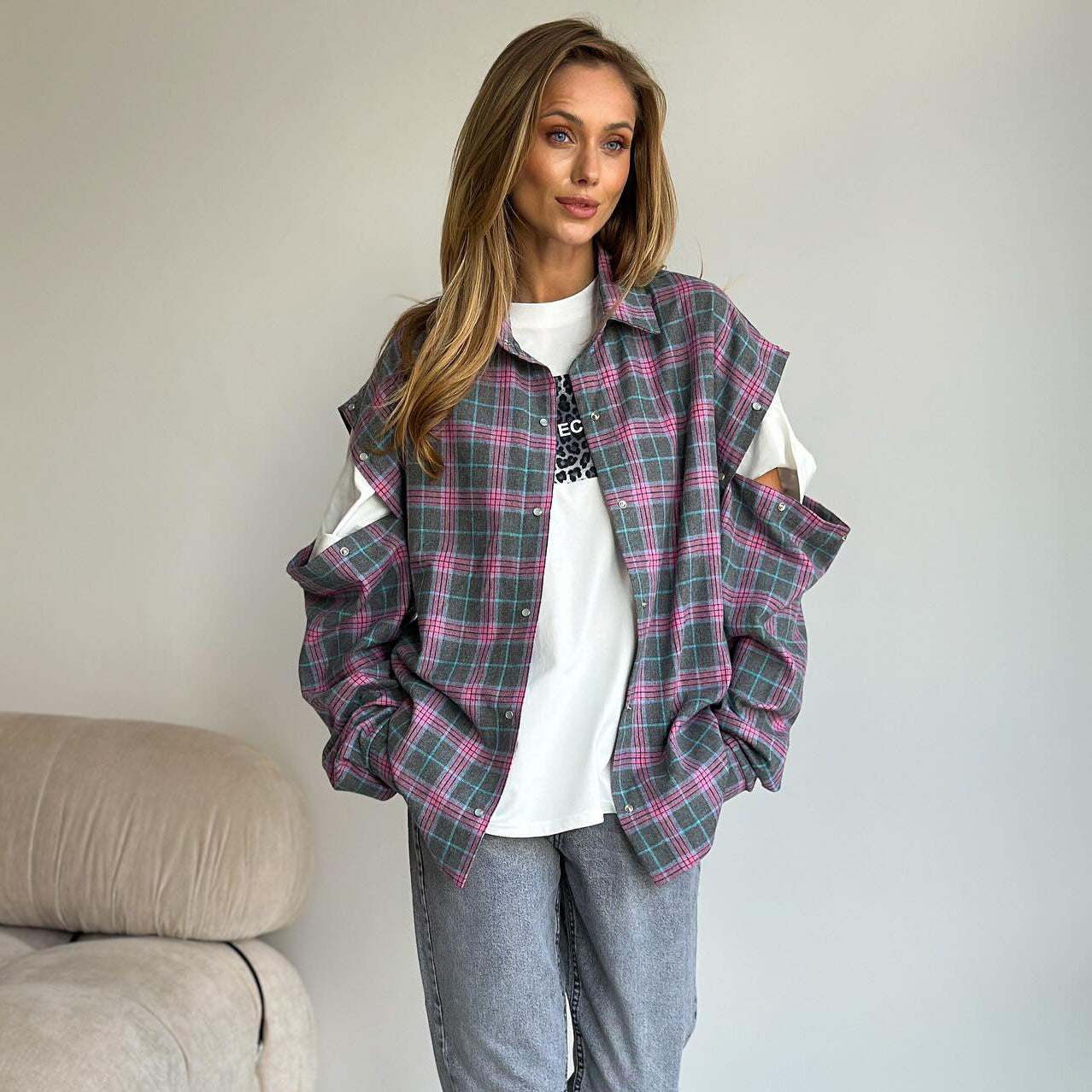 Women's checked overshirt with unique cut and fashionable detail NOVAE