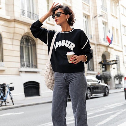 Women's casual sweatshirt with striking NOVAE lettering