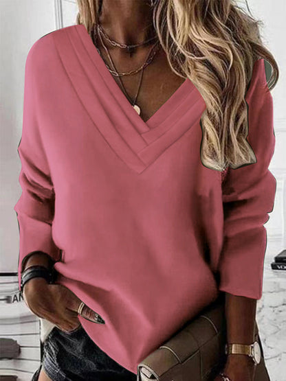 Women's V-neck sweatshirt with elegant pleated details NOVAE