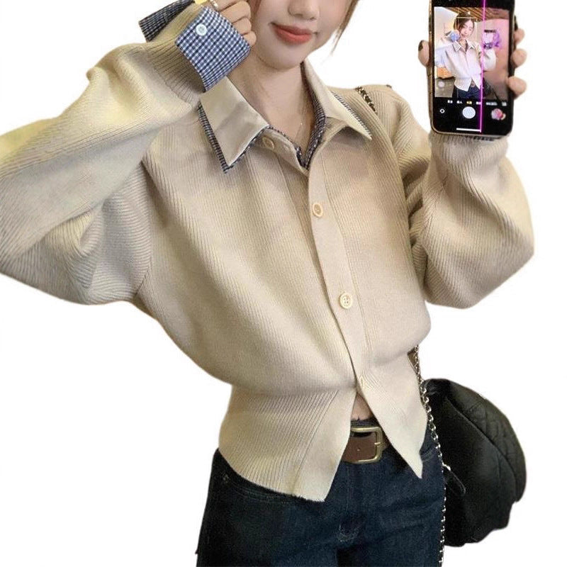 Women's cardigan with a classic cut and stylish button details NOVAE