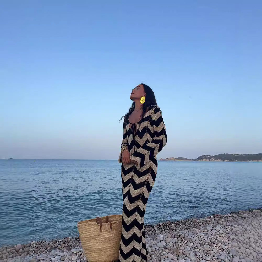 Women's knitted dress with zigzag design and wide cut NOVAE