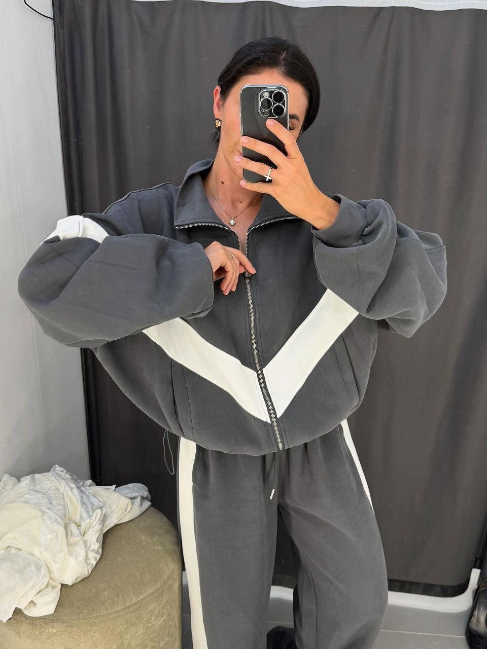 Women's tracksuit with contrasting inserts NOVAE