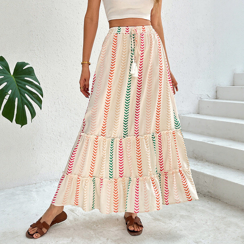 Women's tiered skirt with cheerful ethnic print NOVAE