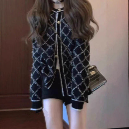 Women's fashionable knit cardigan with elegant diamond pattern and gold buttons NOVAE