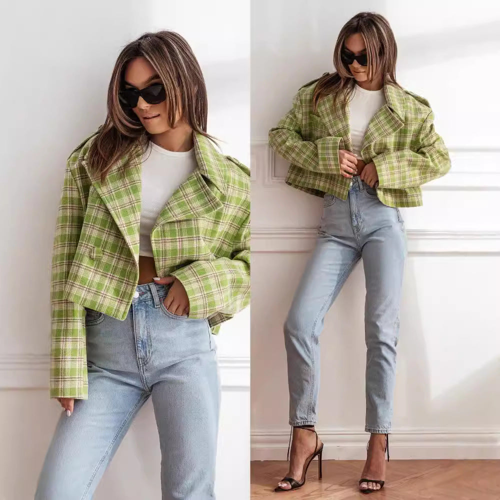 Women's Checkered Blazer Jacket in a Modern Cut NOVAE