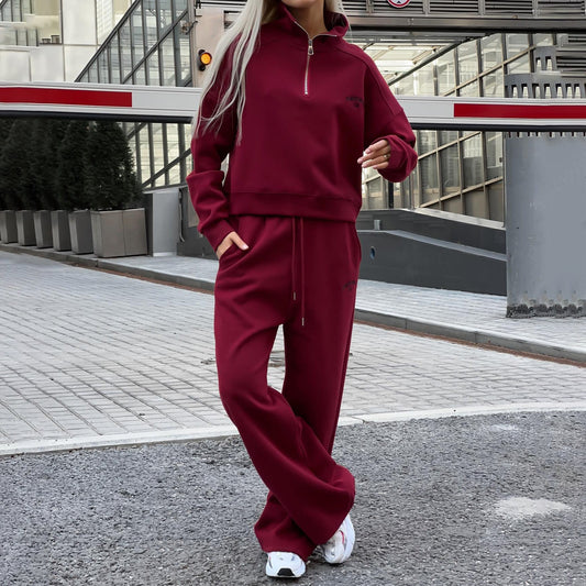 Women's casual tracksuit with high-closing zipper and relaxed fit NOVAE