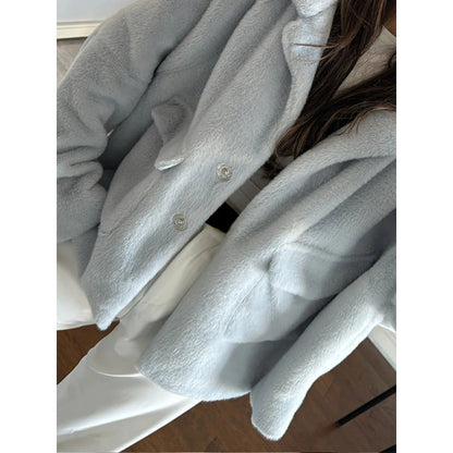 Women's Cozy Teddy Jacket with Large Lapels and Practical Pockets NOVAE