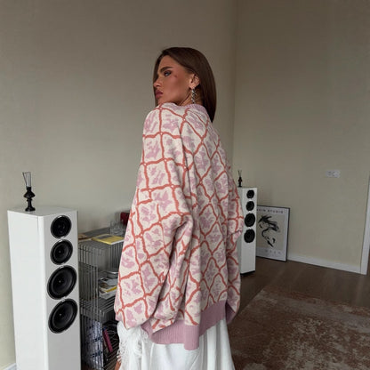 Women's casual knit sweater with a modern pattern NOVAE