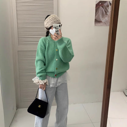 Women's Cozy Cardigan with Colorful Buttons and a Relaxed Fit NOVAE