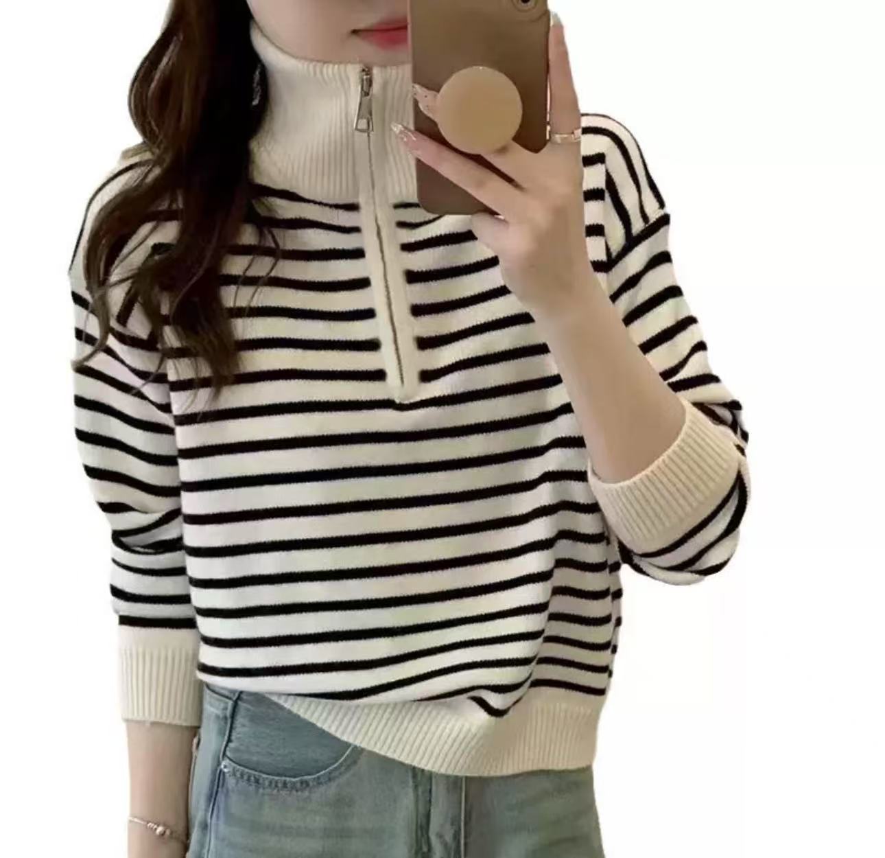 Women's knitted sweater with short zipper and fashionable striped pattern NOVAE