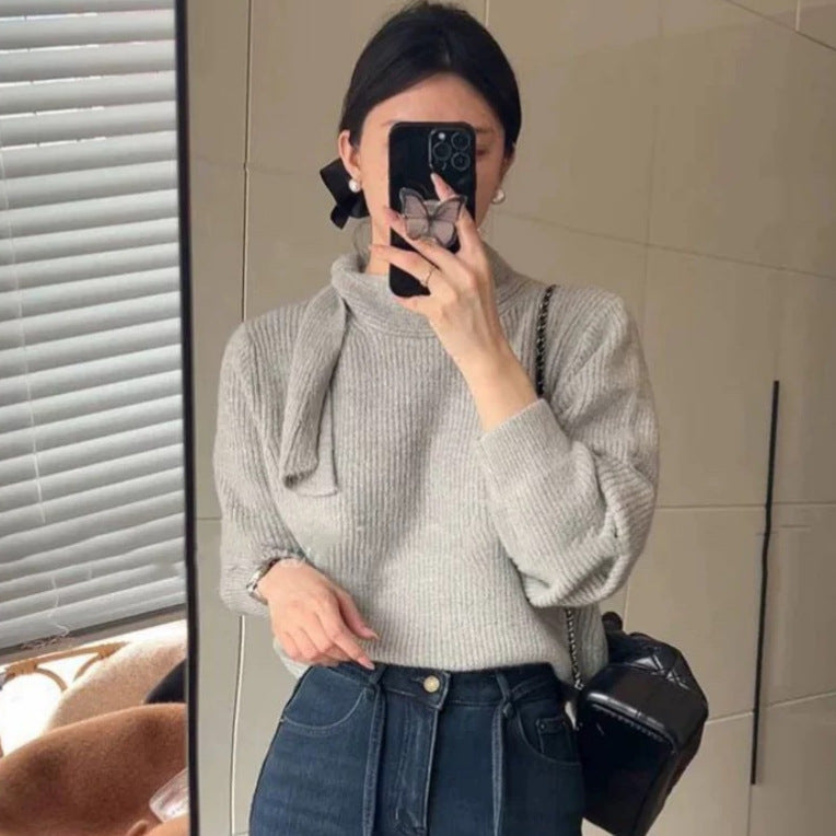 Women's knit sweater with playful collar and modern rib design NOVAE