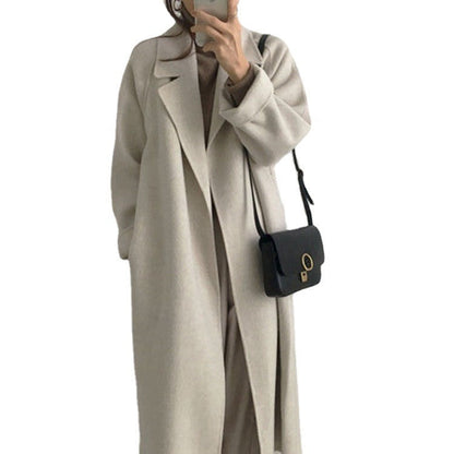 Women's elegant and casual trench coat with wide lapels NOVAE