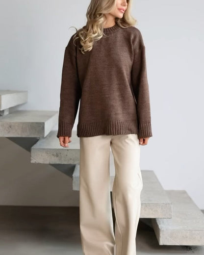 Women's chunky knit sweater with a relaxed fit and ribbed cuffs NOVAE