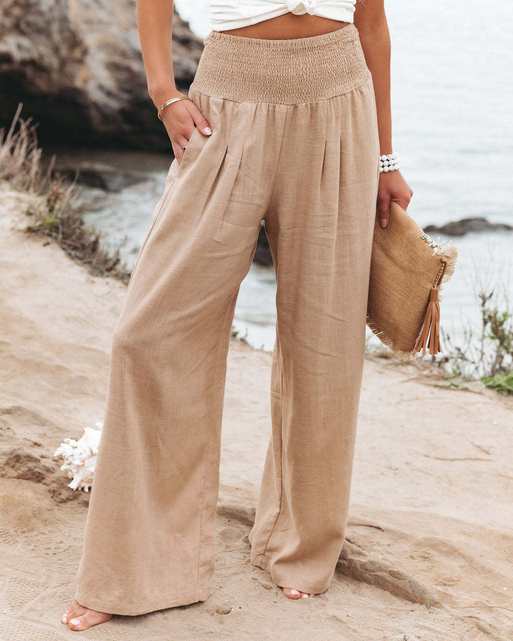 Women's airy linen trousers with elasticated waistband and wide cut NOVAE