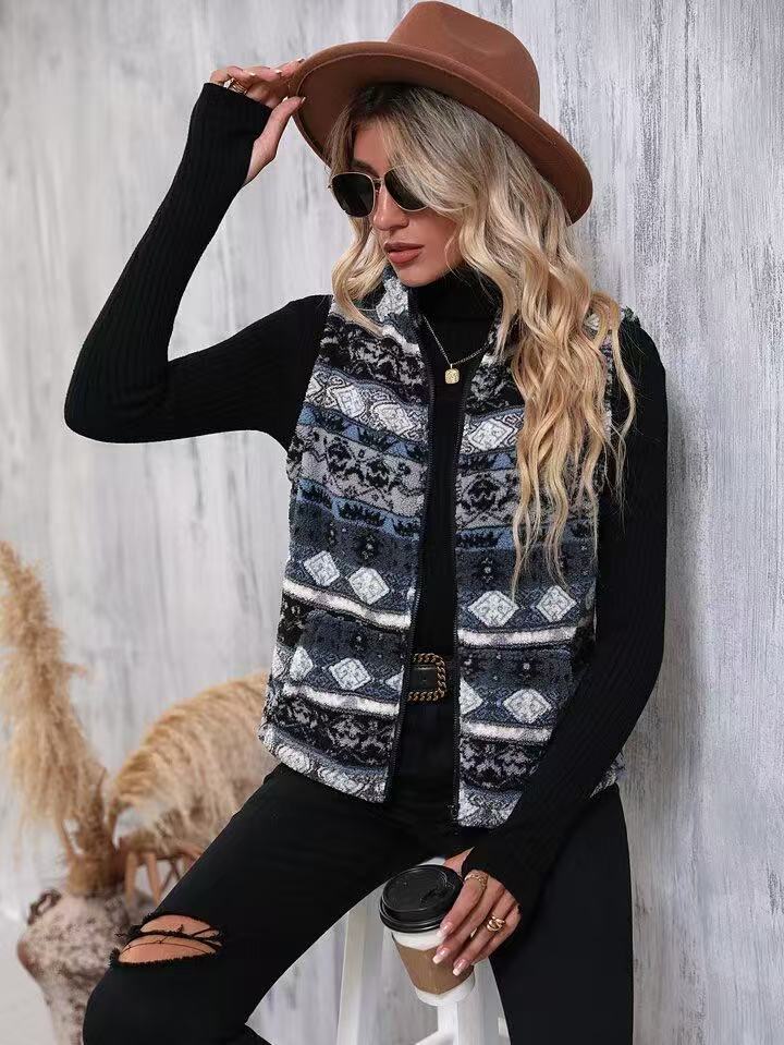 Women's plush vest with contemporary ethnic pattern and full-length zipper NOVAE