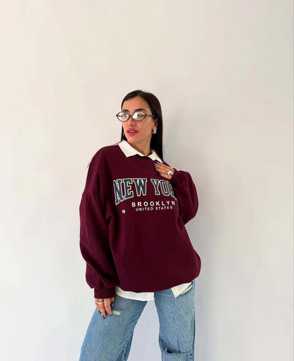Women's casual sweatshirt with creative New York print and oversized cut NOVAE
