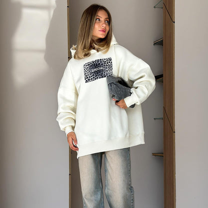 Women's casual hoodie with a creative leopard print and comfortable cut NOVAE