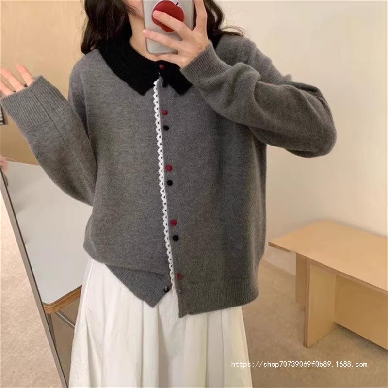 Women's Elegant Knit Cardigan with Stand-Up Collar and Button Detail NOVAE