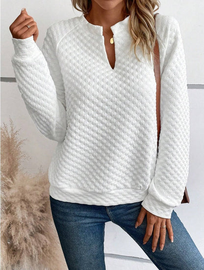 Women's knitted sweater with a textured pattern and fashionable V-neck NOVAE