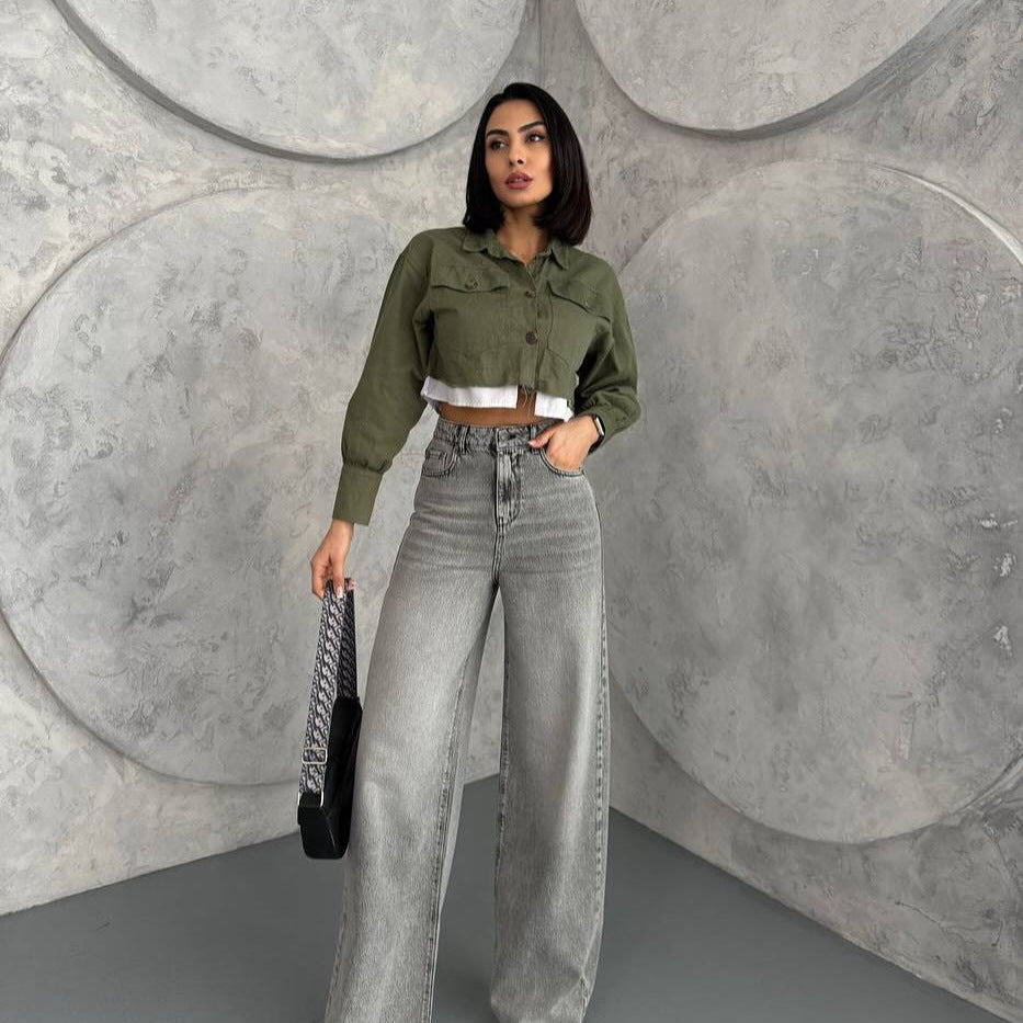 Women's cropped denim jacket with practical button closure and modern look NOVAE