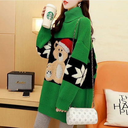 Women's Cozy Turtleneck Sweater with Festive Bear Motif NOVAE