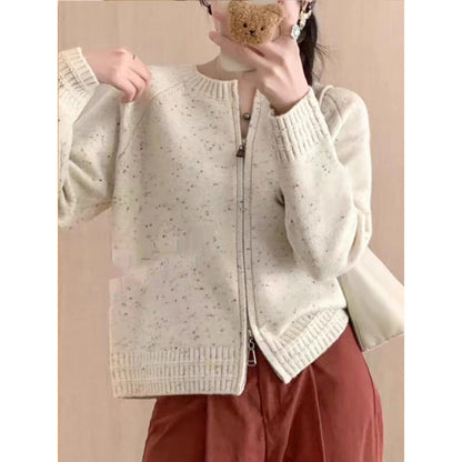 Women's cardigan with a modern zipper and ribbed cuffs NOVAE